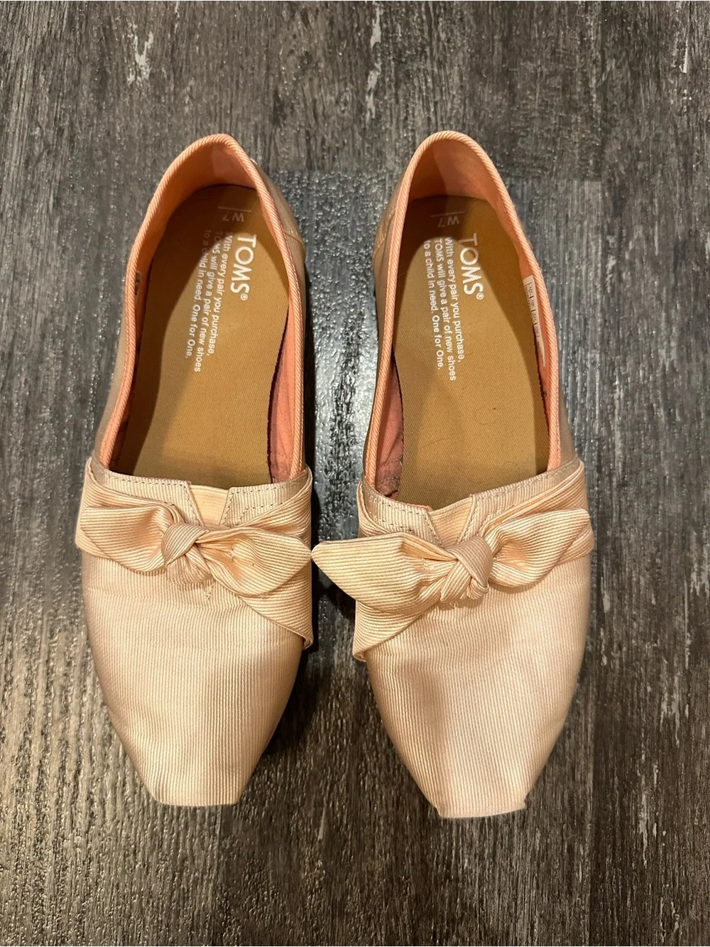 TOMS Women's Peach Bow Slip-On Flats